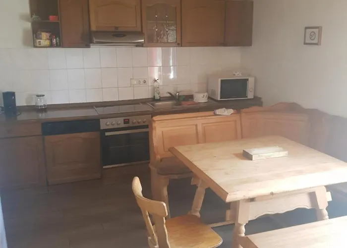 Gaestehaus Erika بيت ضيافة *