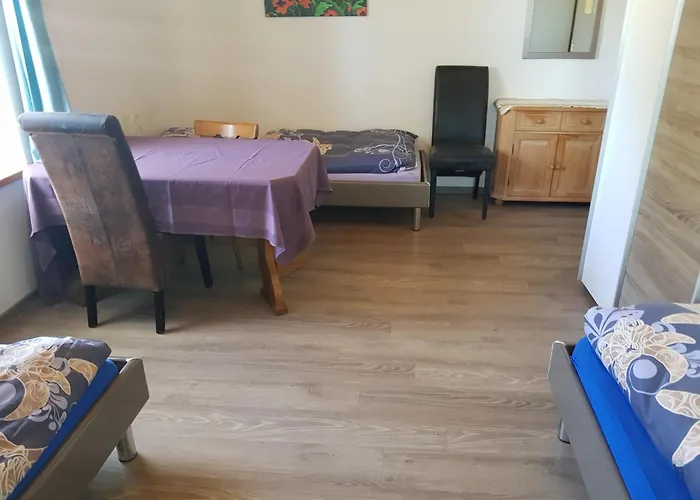 بيت ضيافة Gaestehaus Erika *